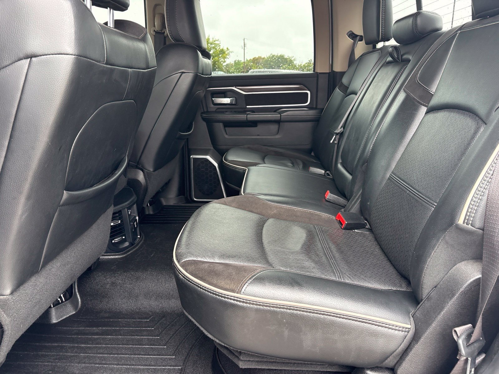 Used 2022 RAM 2500 Laramie AWD/4WD image 17