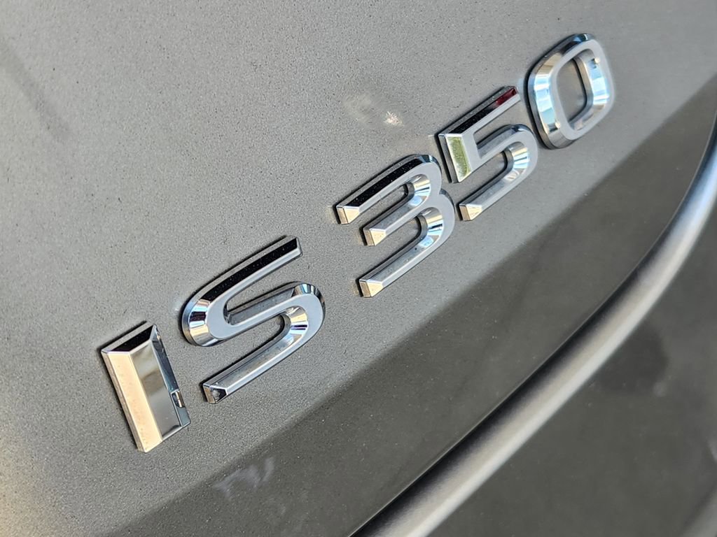 Used 2022 Lexus IS 350 F Sport RWD image 12