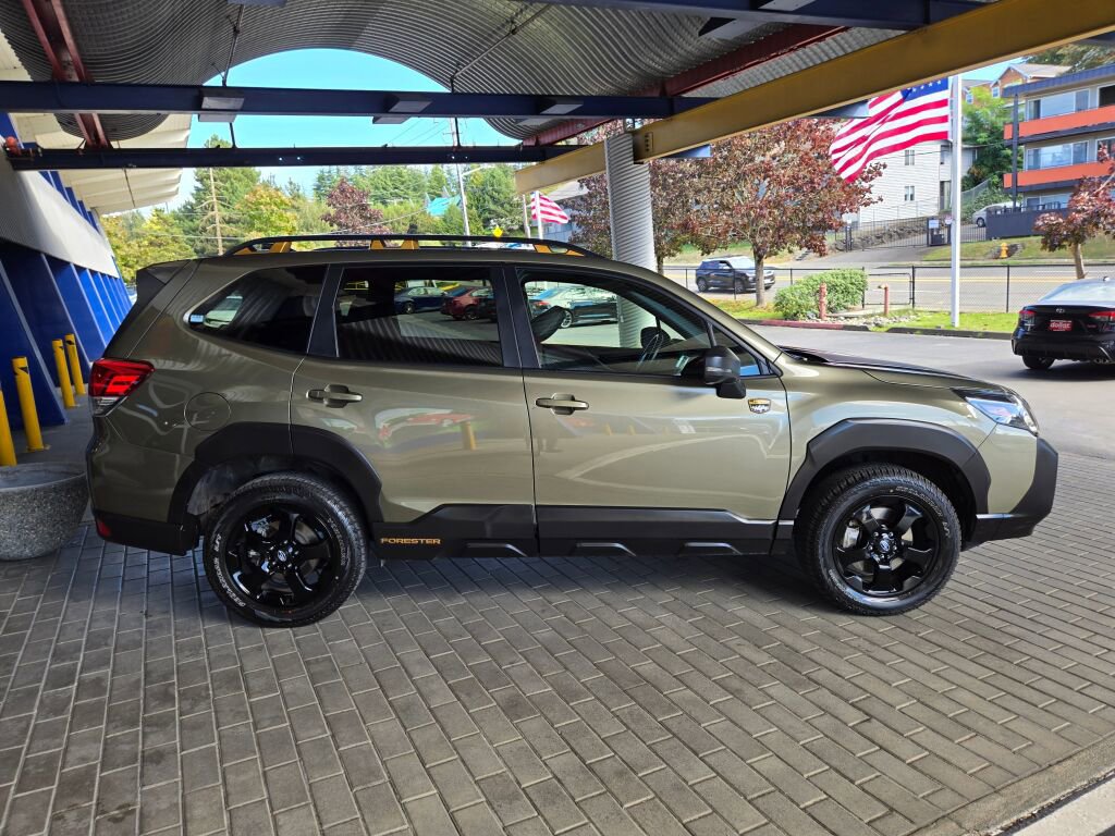 Used 2024 Subaru Forester Wilderness image 4