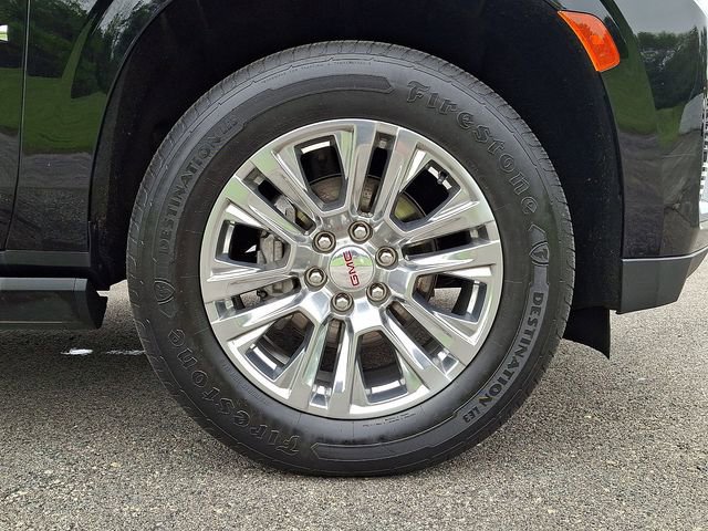 Used 2022 GMC Yukon XL Denali AWD/4WD image 10