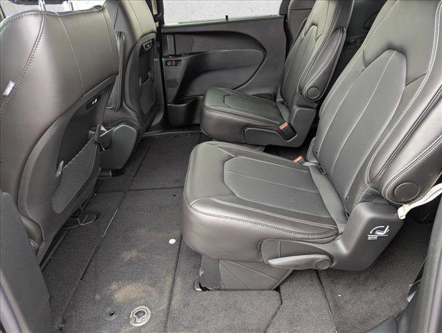 New 2026 Chrysler Pacifica Select w/ S Appearance Package image 15