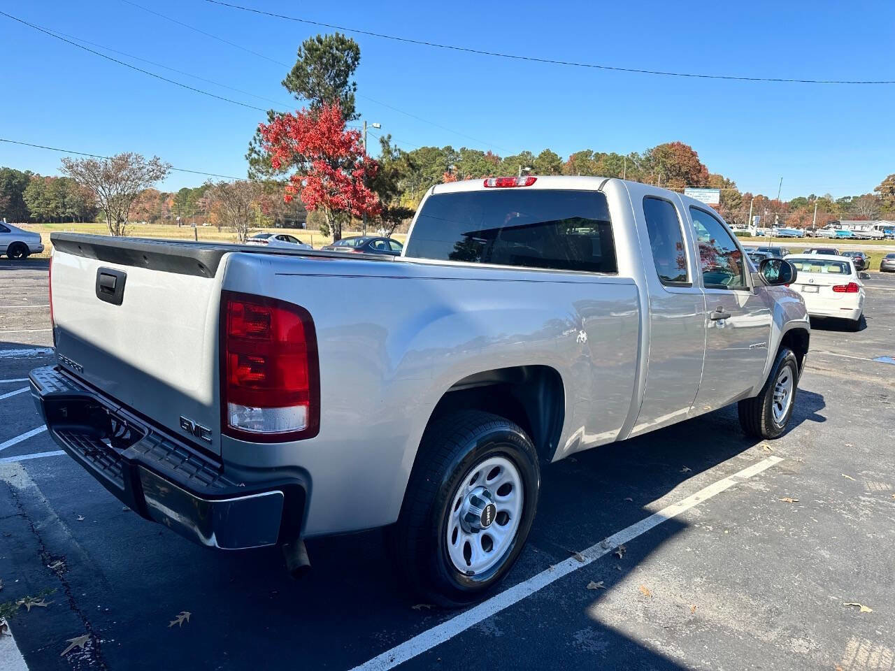 Used 2010 GMC Sierra 1500 W/T image 7