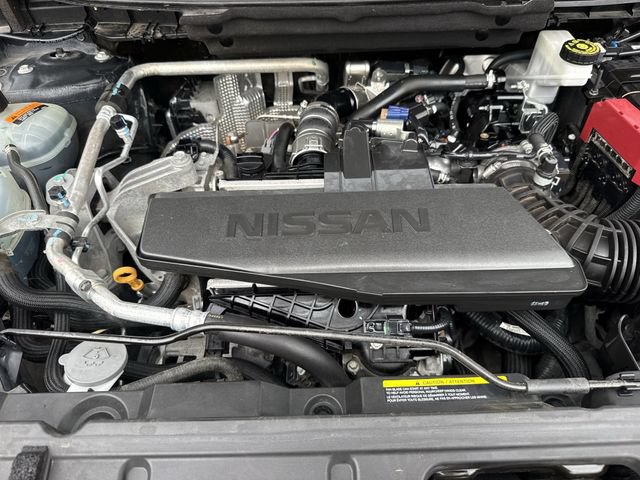 Used 2024 Nissan Rogue S AWD/4WD image 31