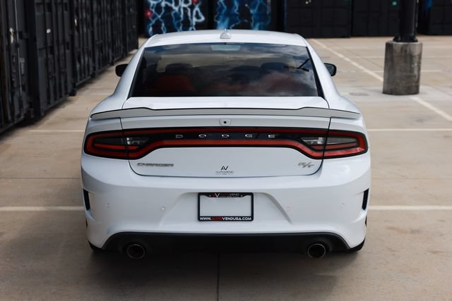 Used 2019 Dodge Charger R/T RWD image 12