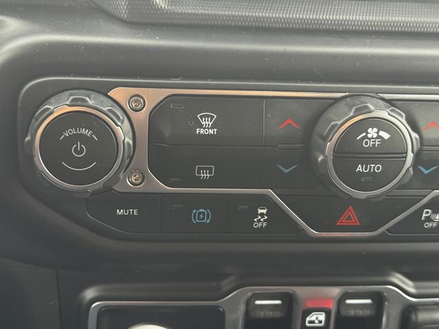 Used 2022 Jeep Wrangler Unlimited Rubicon 4xe w/ Safety Group image 33