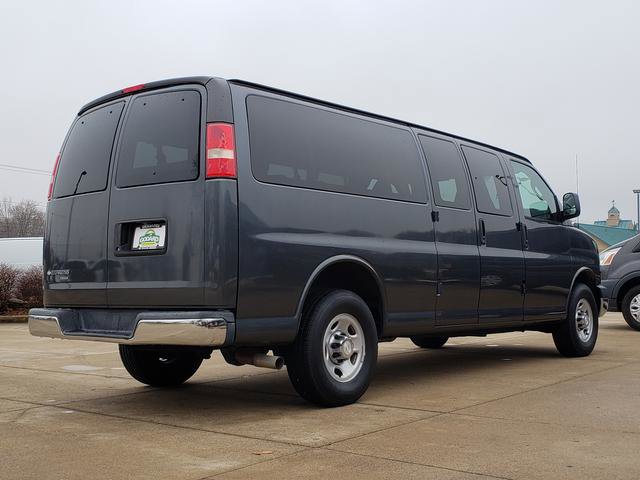 Used 2016 Chevrolet Express 3500 LT w/ LT Preferred Equipment Group image 6