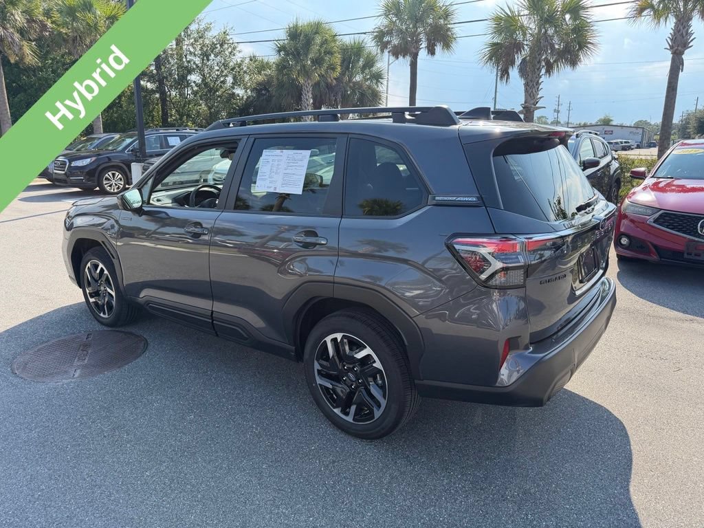 Used 2026 Subaru Forester Premium AWD/4WD image 7