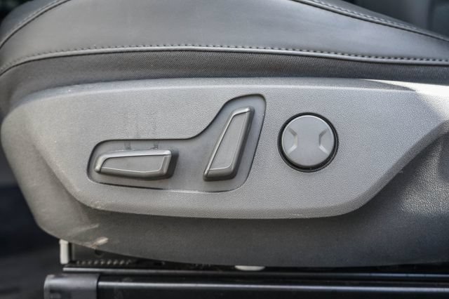 Certified 2025 Kia Niro EX FWD image 21