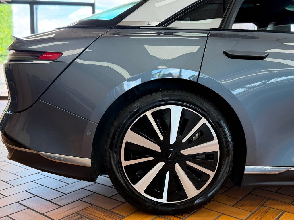 Used 2025 Lucid Air Touring AWD/4WD image 12