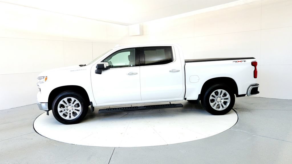 Used 2025 Chevrolet Silverado 1500 LTZ w/ LTZ Premium Package AWD/4WD image 3