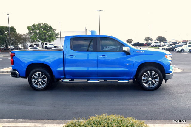 Used 2025 Chevrolet Silverado 1500 LT w/ Texas Edition Plus AWD/4WD image 3