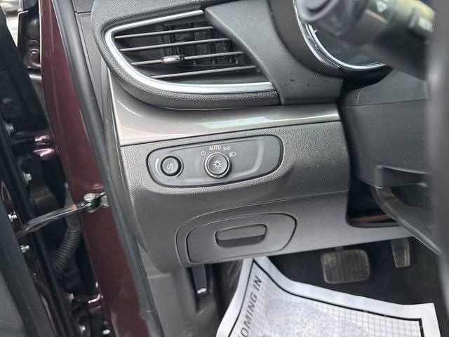 Used 2017 Buick Encore Preferred image 19