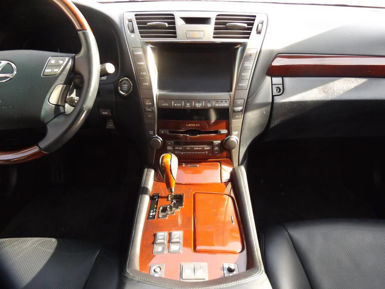 Used 2009 Lexus LS 460 AWD image 21