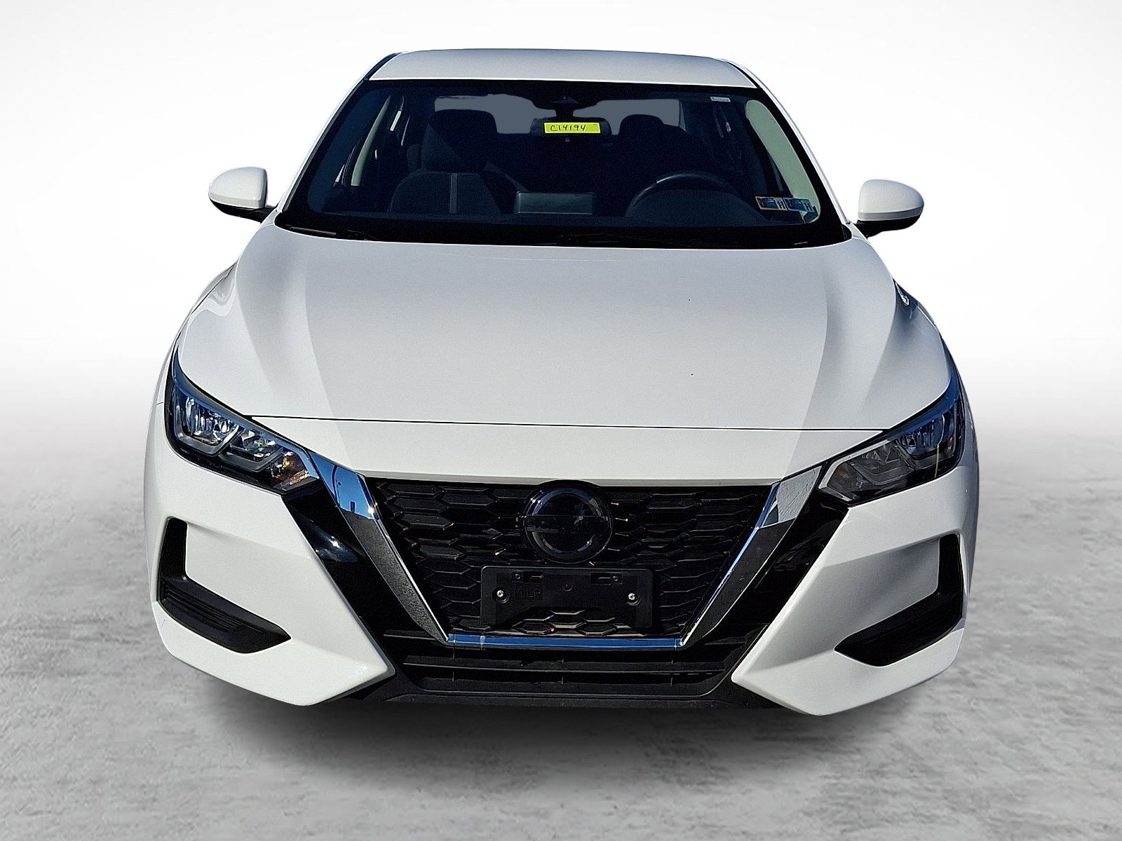 Used 2023 Nissan Sentra SV image 3