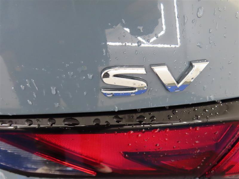 Used 2024 Nissan Sentra SV FWD image 14
