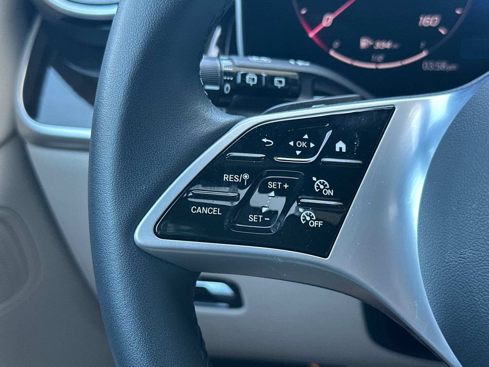 Certified 2026 Mercedes-Benz GLC 300 image 26