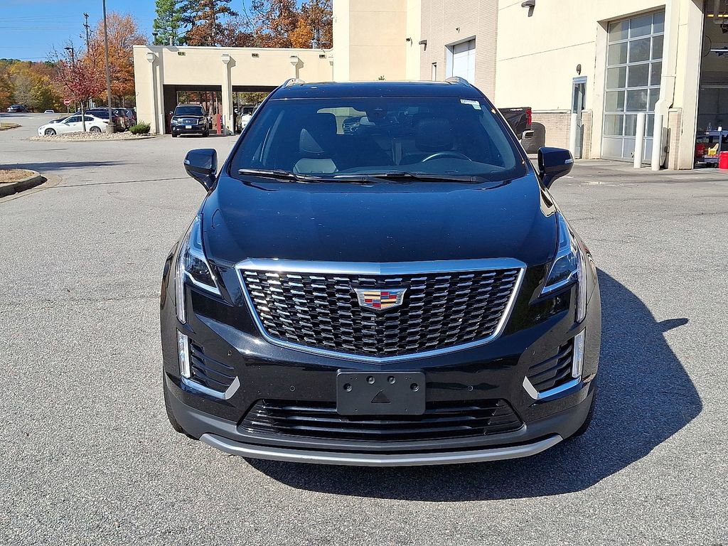 Used 2022 Cadillac XT5 Premium Luxury image 2