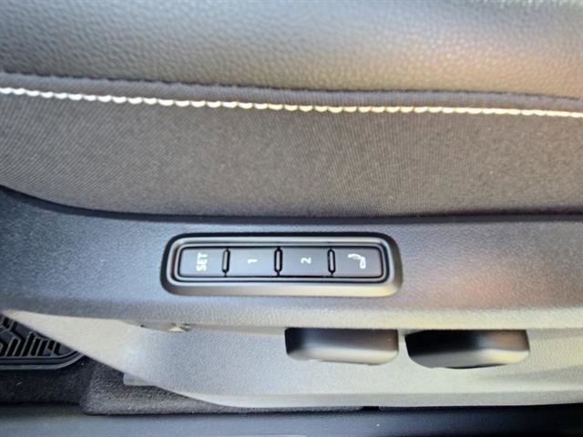 New 2026 Volkswagen Atlas SEL Premium R-Line image 11