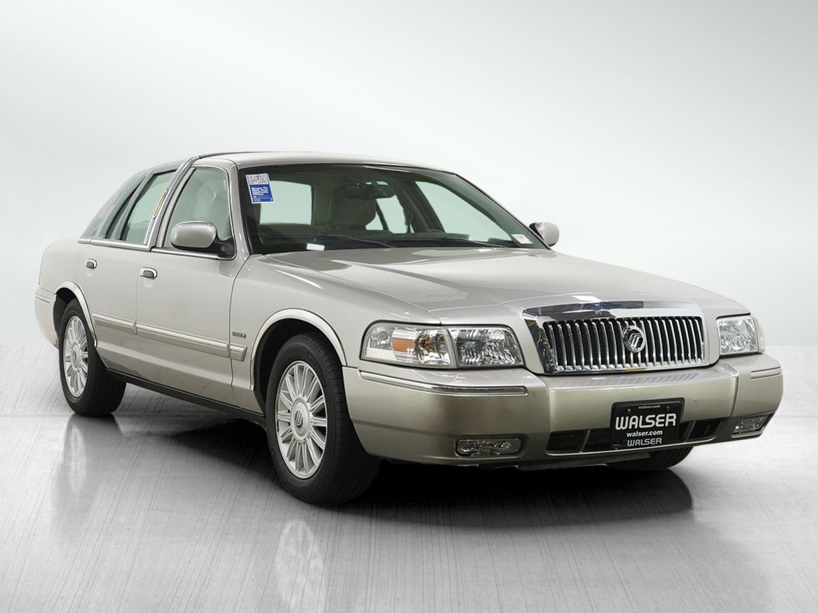Used 2009 Mercury Grand Marquis LS RWD image 7