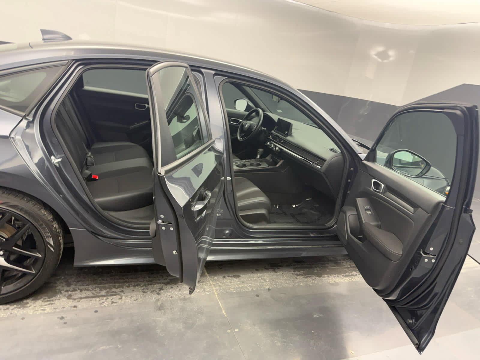 Used 2025 Honda Civic Sport image 58