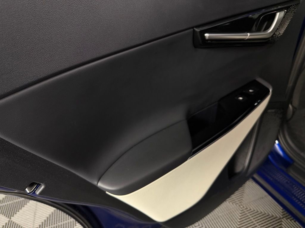 Used 2024 Kia EV6 GT-Line image 29