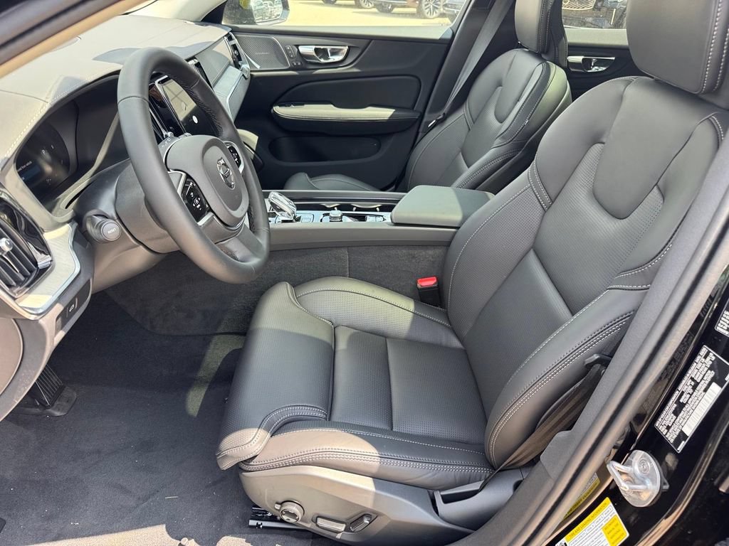 New 2026 Volvo V60 B5 Cross Country Ultra w/ Climate Package AWD/4WD image 8