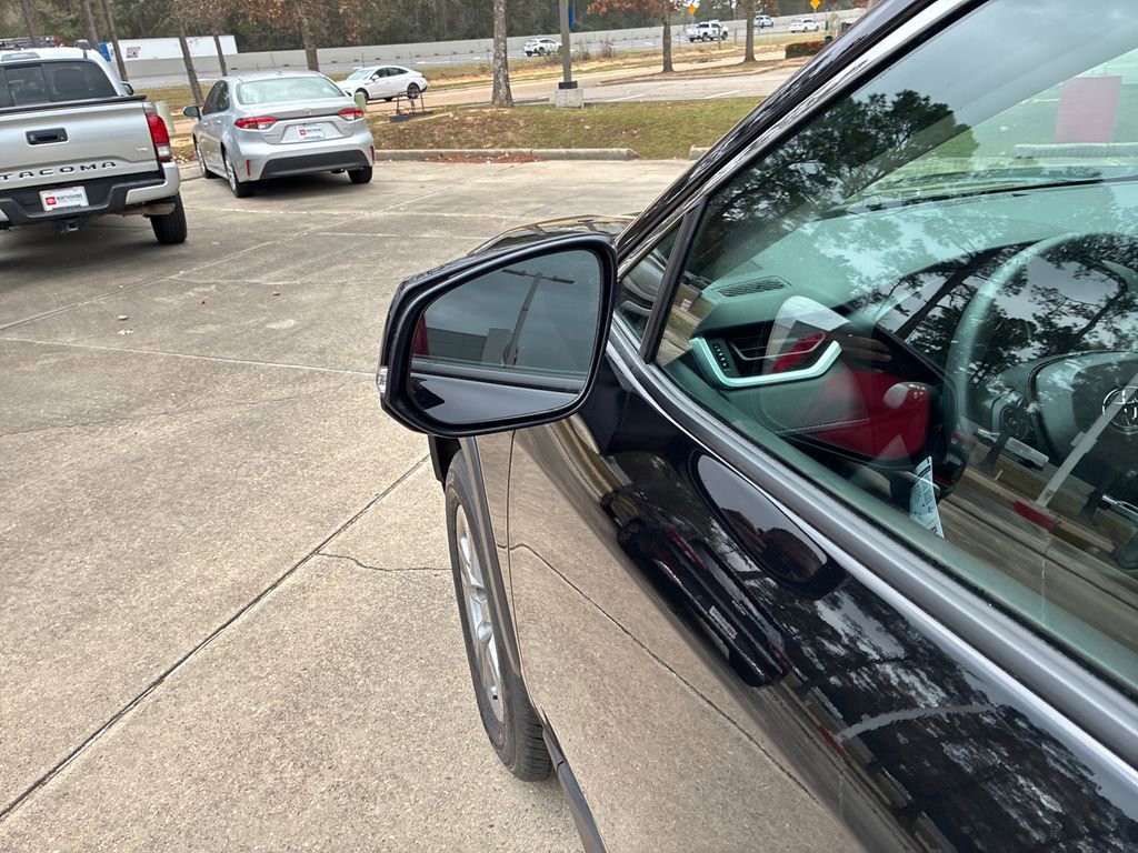 New 2025 Toyota RAV4 XLE image 14