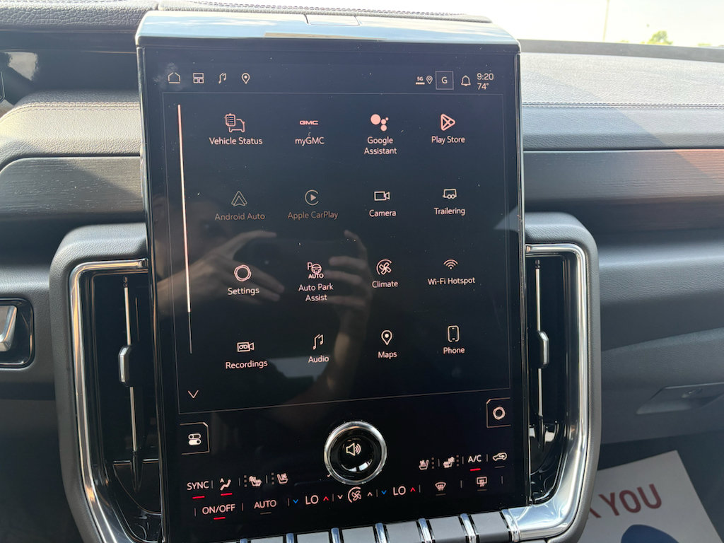New 2026 GMC Yukon XL Denali w/ Denali Reserve Package AWD/4WD image 10