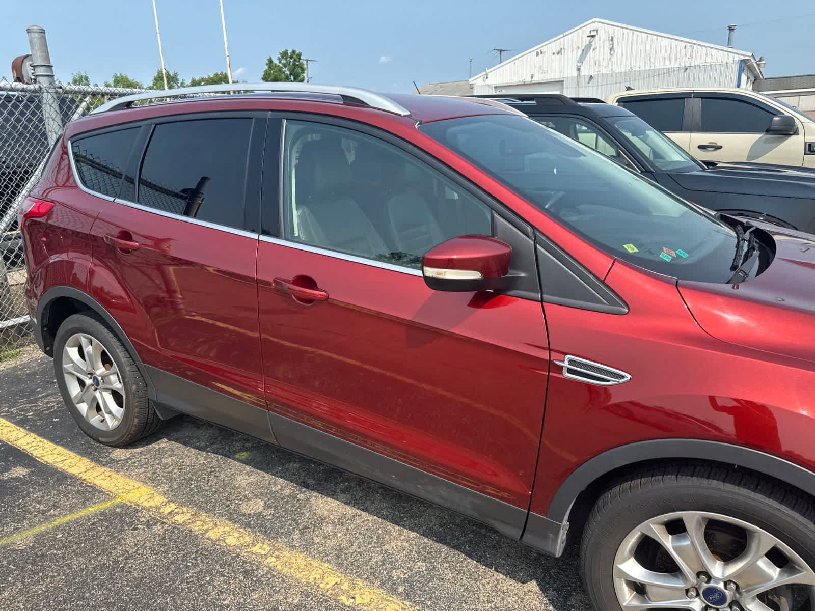 Used 2015 Ford Escape Titanium FWD image 23