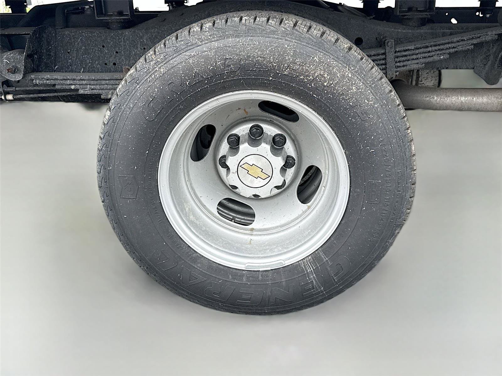 New 2024 Chevrolet Express 3500 w/ Power Convenience Package RWD image 21