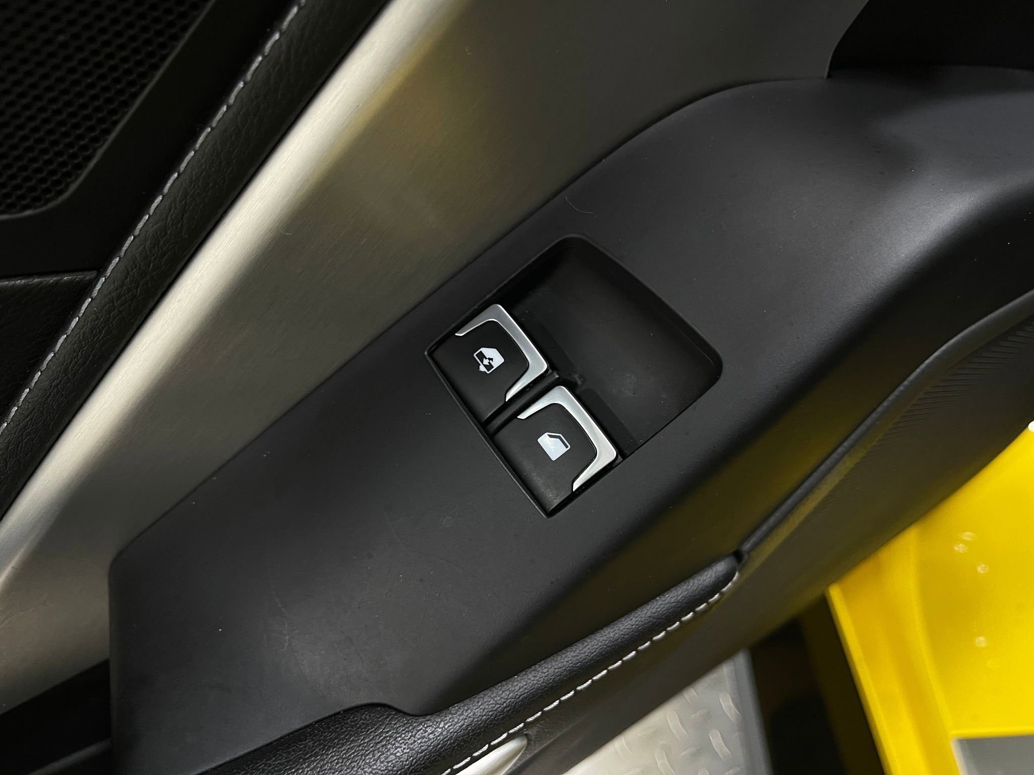 Used 2018 Chevrolet Corvette Grand Sport image 15