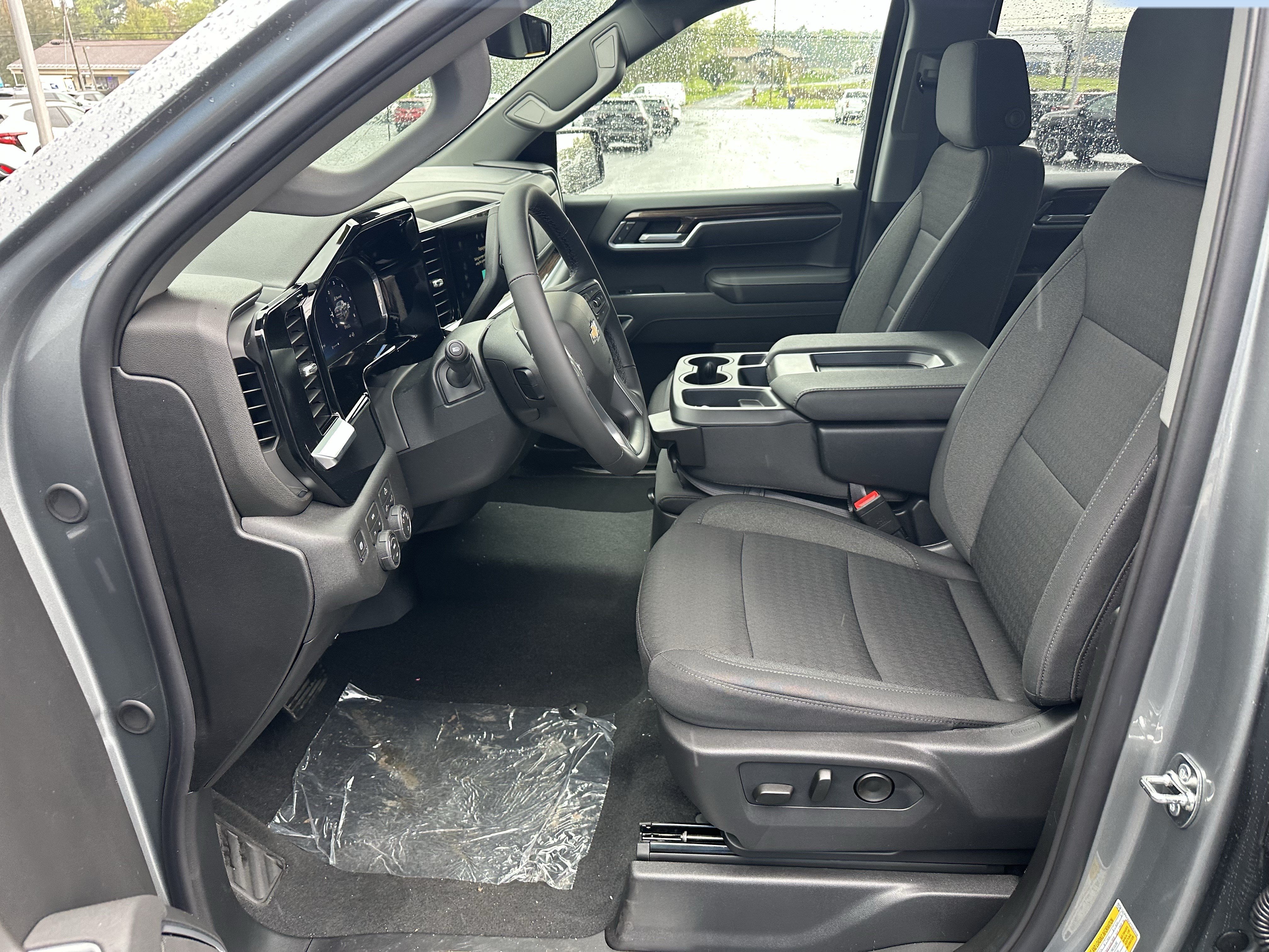 New 2026 Chevrolet Silverado 1500 LT AWD/4WD image 8