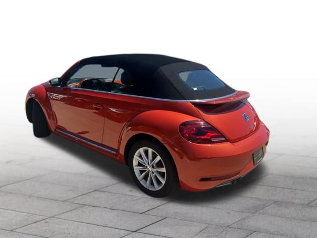 Used 2019 Volkswagen Beetle 2.0T SE FWD image 4