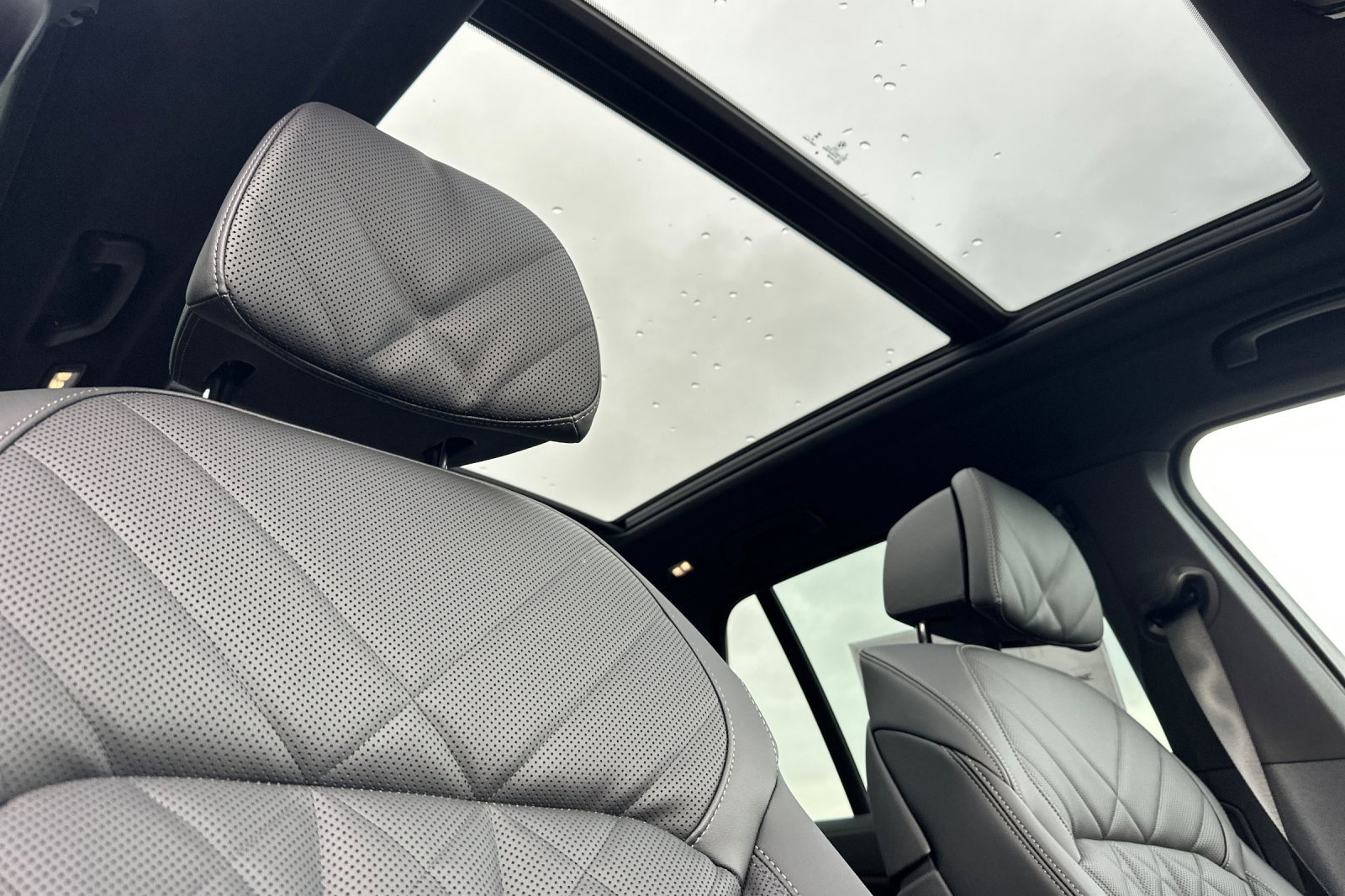 New 2026 BMW X5 xDrive40i w/ M Sport Package image 14