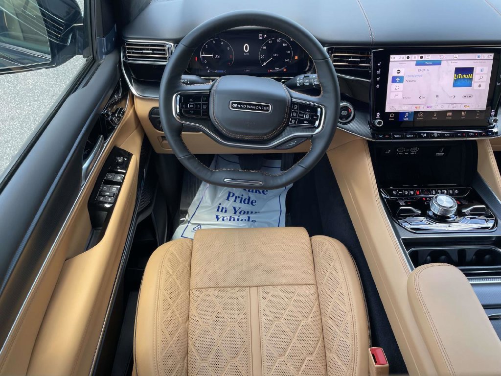 New 2026 Jeep Grand Wagoneer L Summit AWD/4WD image 24