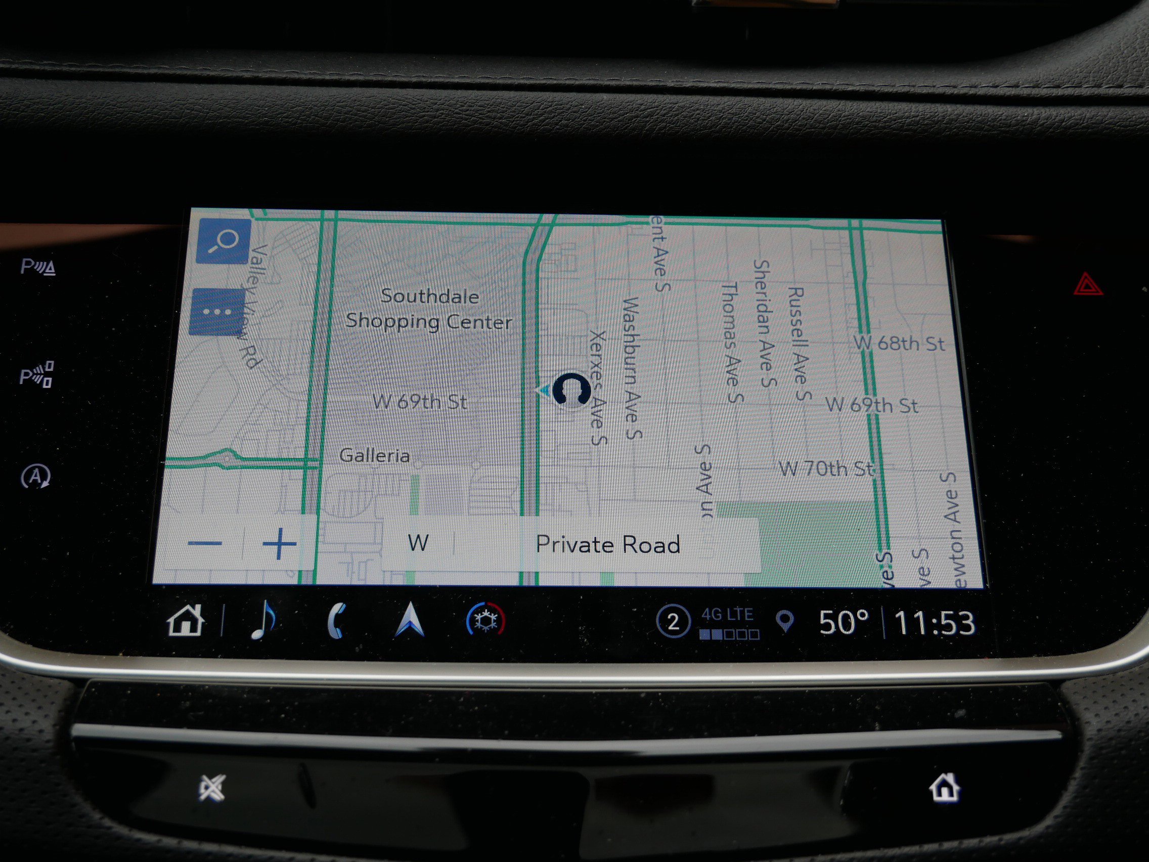 Certified 2025 Cadillac XT5 Premium Luxury w/ Technology Package image 17