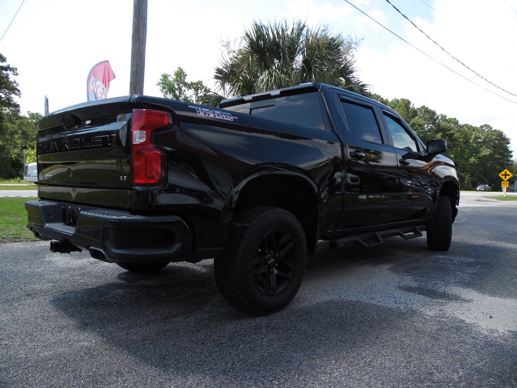 Used 2020 Chevrolet Silverado 1500 LT Trail Boss image 3