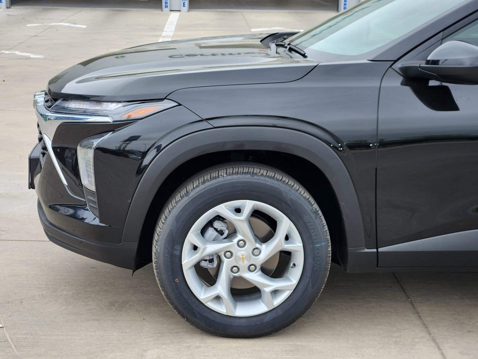 New 2026 Chevrolet Trax LS w/ LS Convenience Package FWD image 10