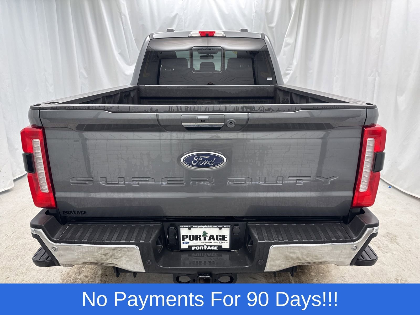 Used 2023 Ford F350 Lariat w/ Chrome Package image 5