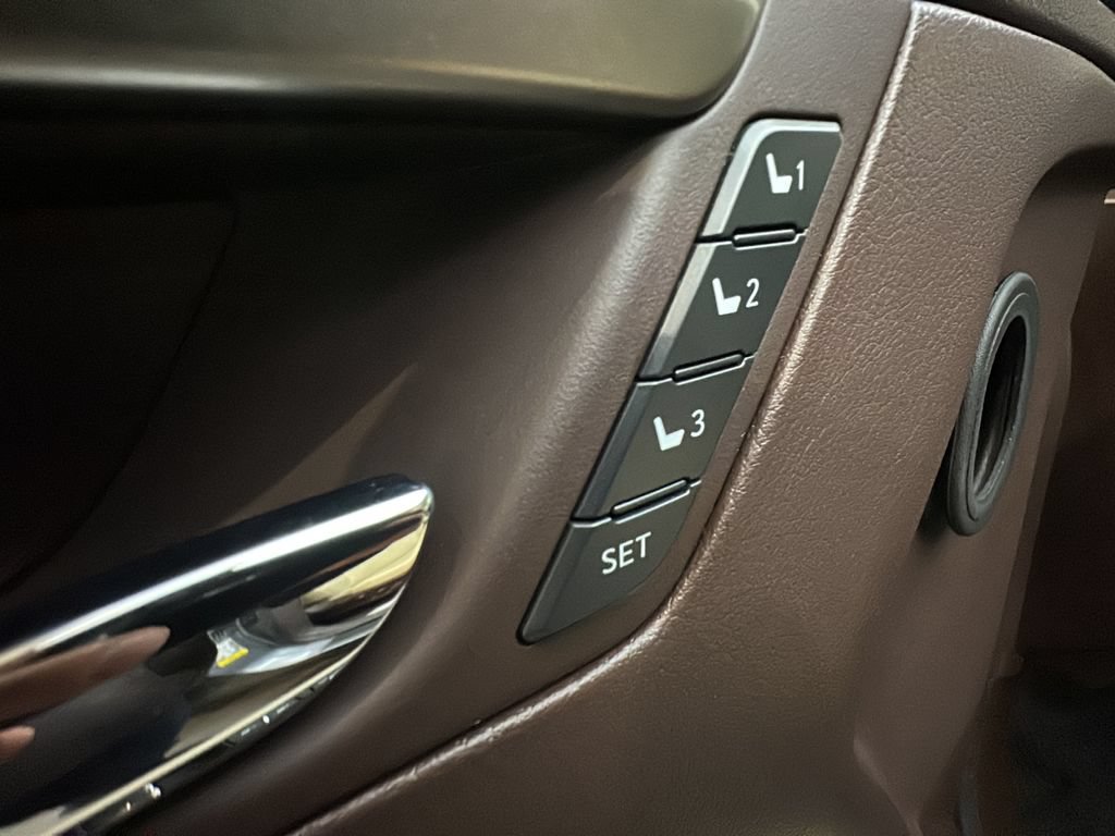 Used 2020 Lexus RX 350 AWD w/ Premium Package image 13