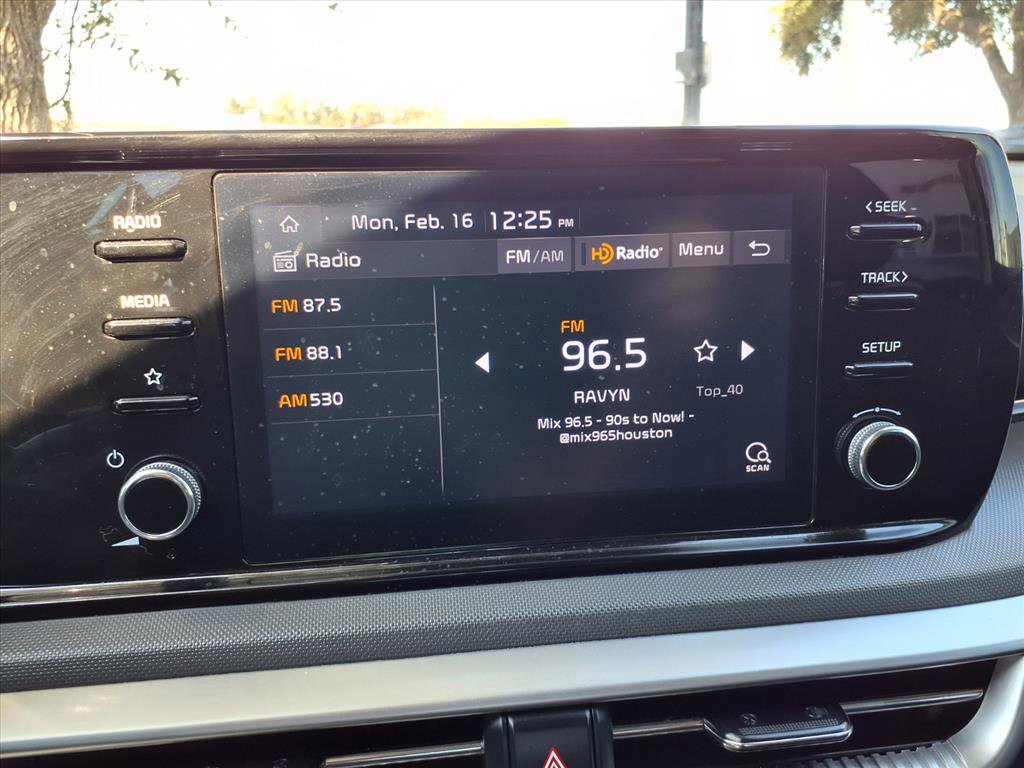 Used 2023 Kia K5 LXS image 6