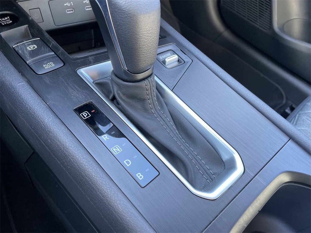 New 2026 Nissan Kicks SV w/ Cold Weather Package FWD image 25