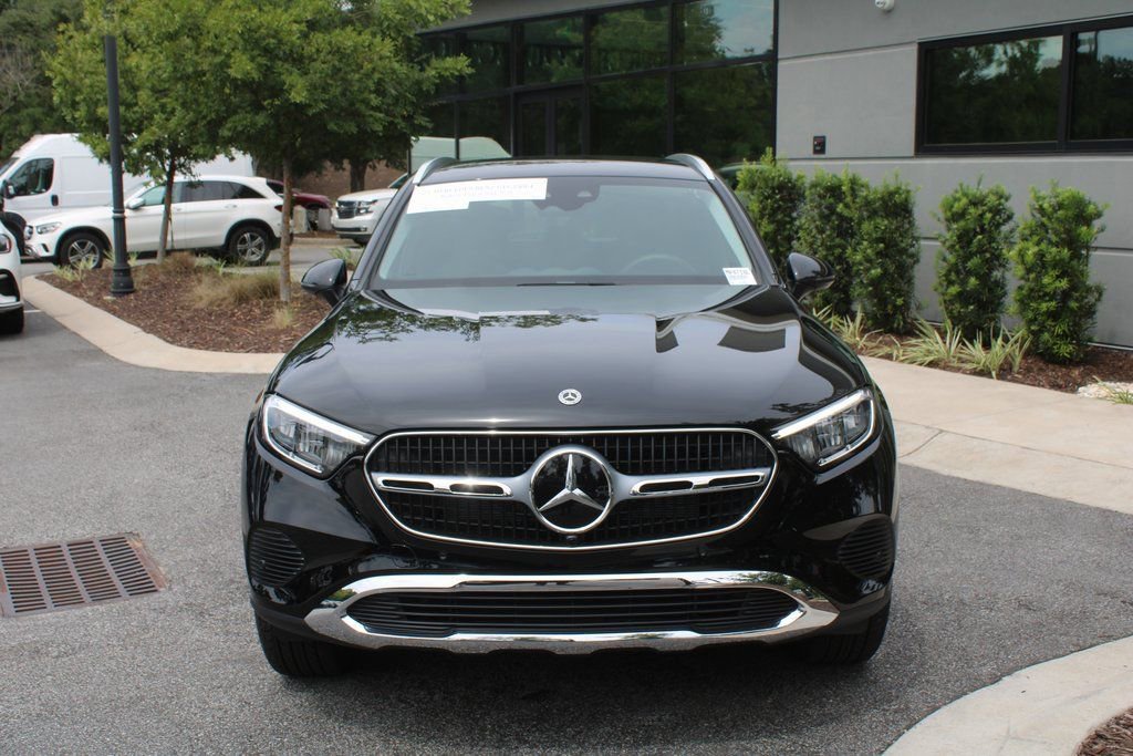 Used 2025 Mercedes-Benz GLC 350e image 17