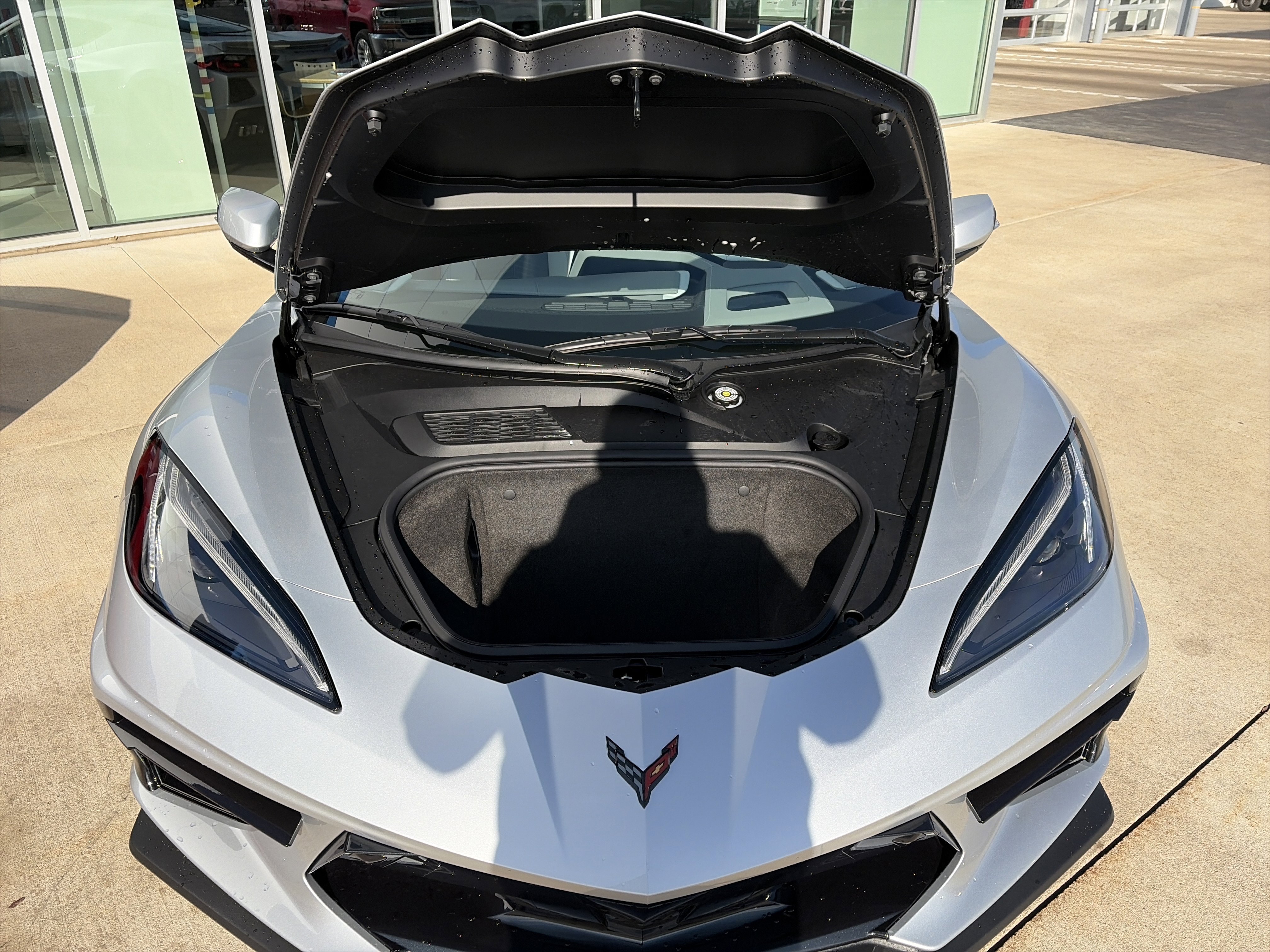New 2026 Chevrolet Corvette Stingray Premium Cpe w/ Battery Protection Package image 9