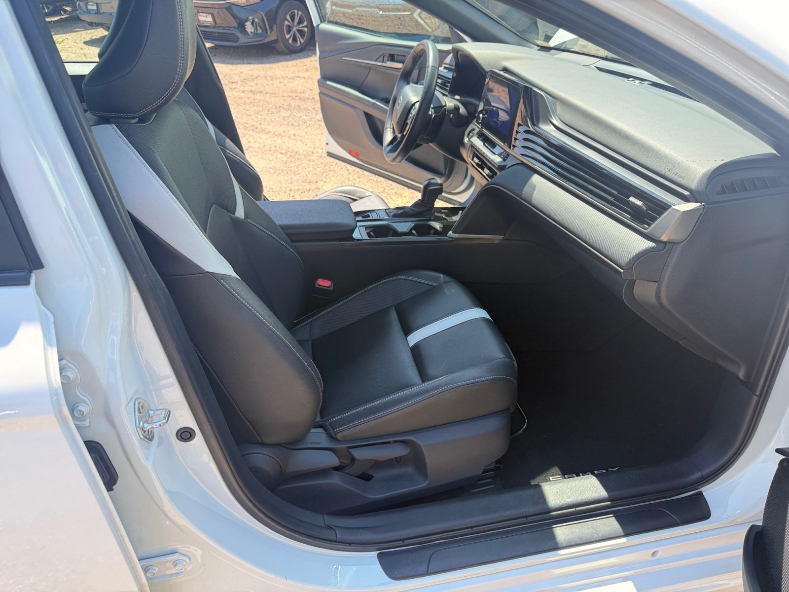 Certified 2025 Toyota Camry SE w/ Convenience Package AWD/4WD image 19