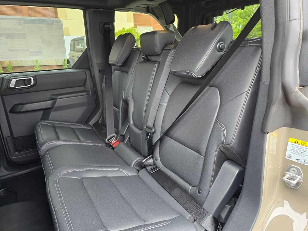 New 2026 Ford Bronco Big Bend w/ Black Diamond Package AWD/4WD image 16