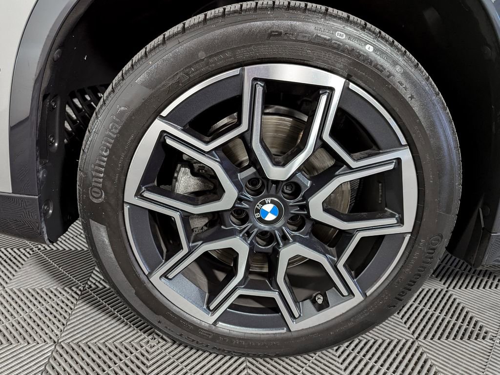 Used 2025 BMW X1 xDrive28i w/ Convenience Package image 46