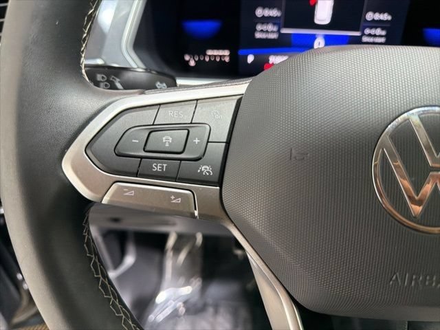 Certified 2022 Volkswagen Tiguan SE FWD image 17