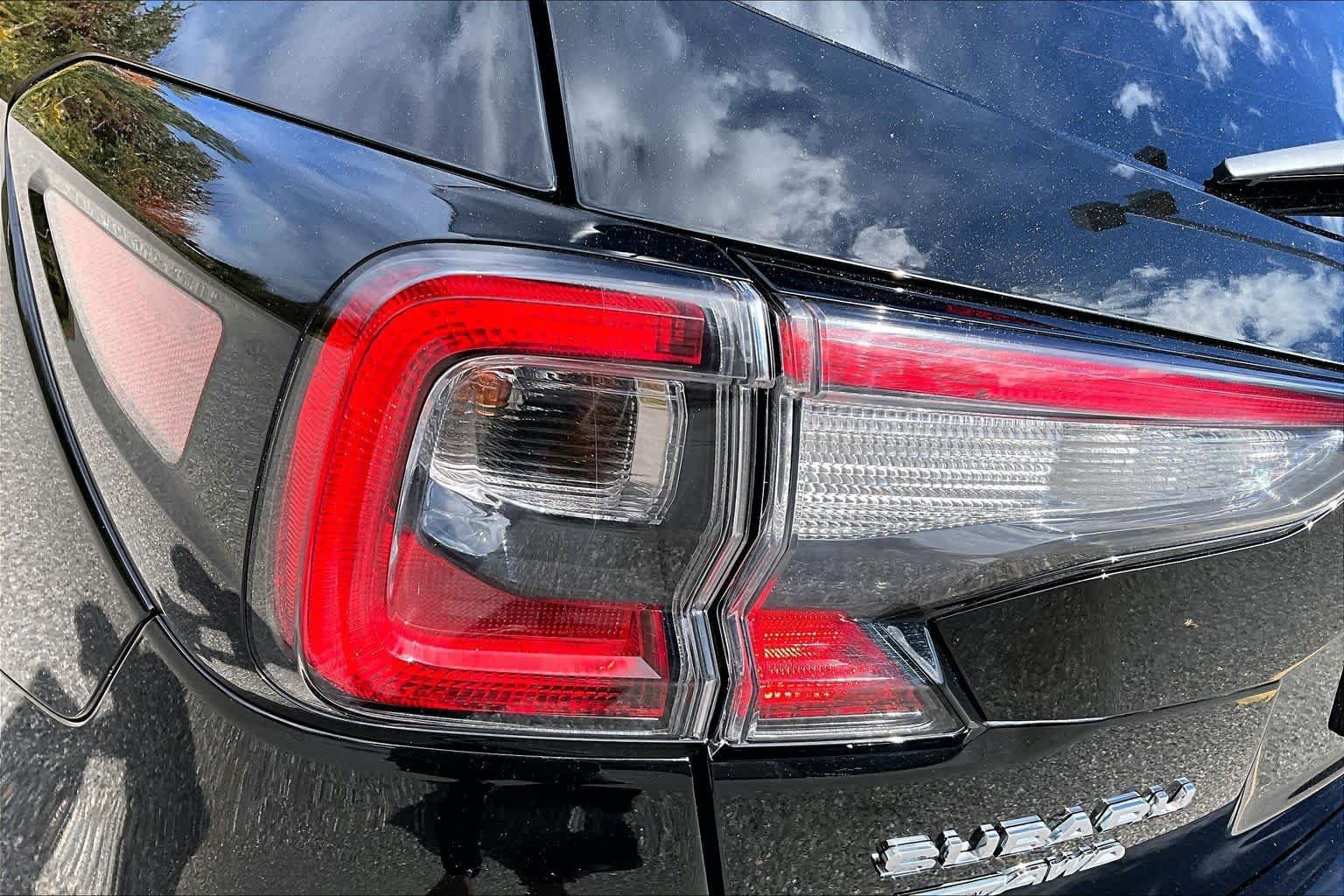 Used 2020 Subaru Outback Touring XT AWD/4WD image 28