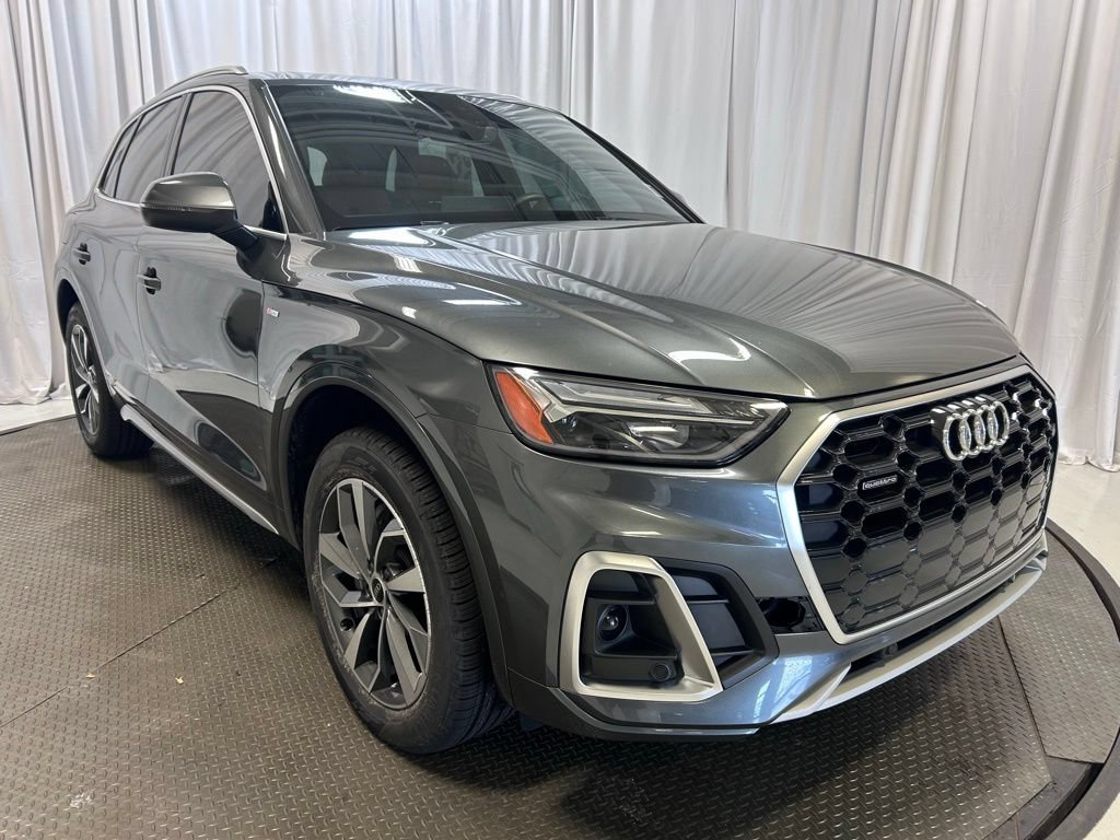 Certified 2023 Audi Q5 2.0T Premium w/ Convenience Package AWD/4WD image 24